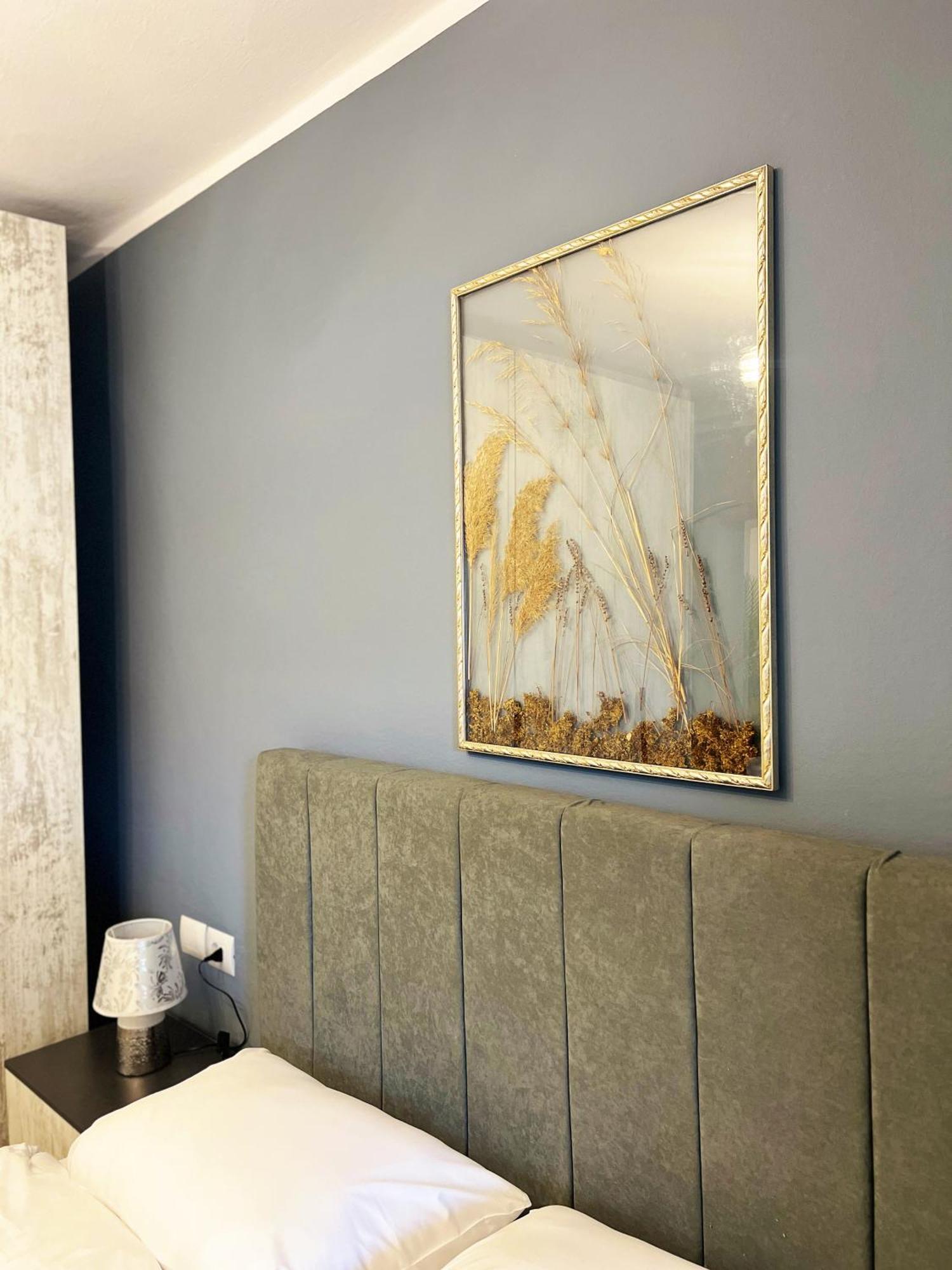 Joyful Apartment Tirana Bagian luar foto