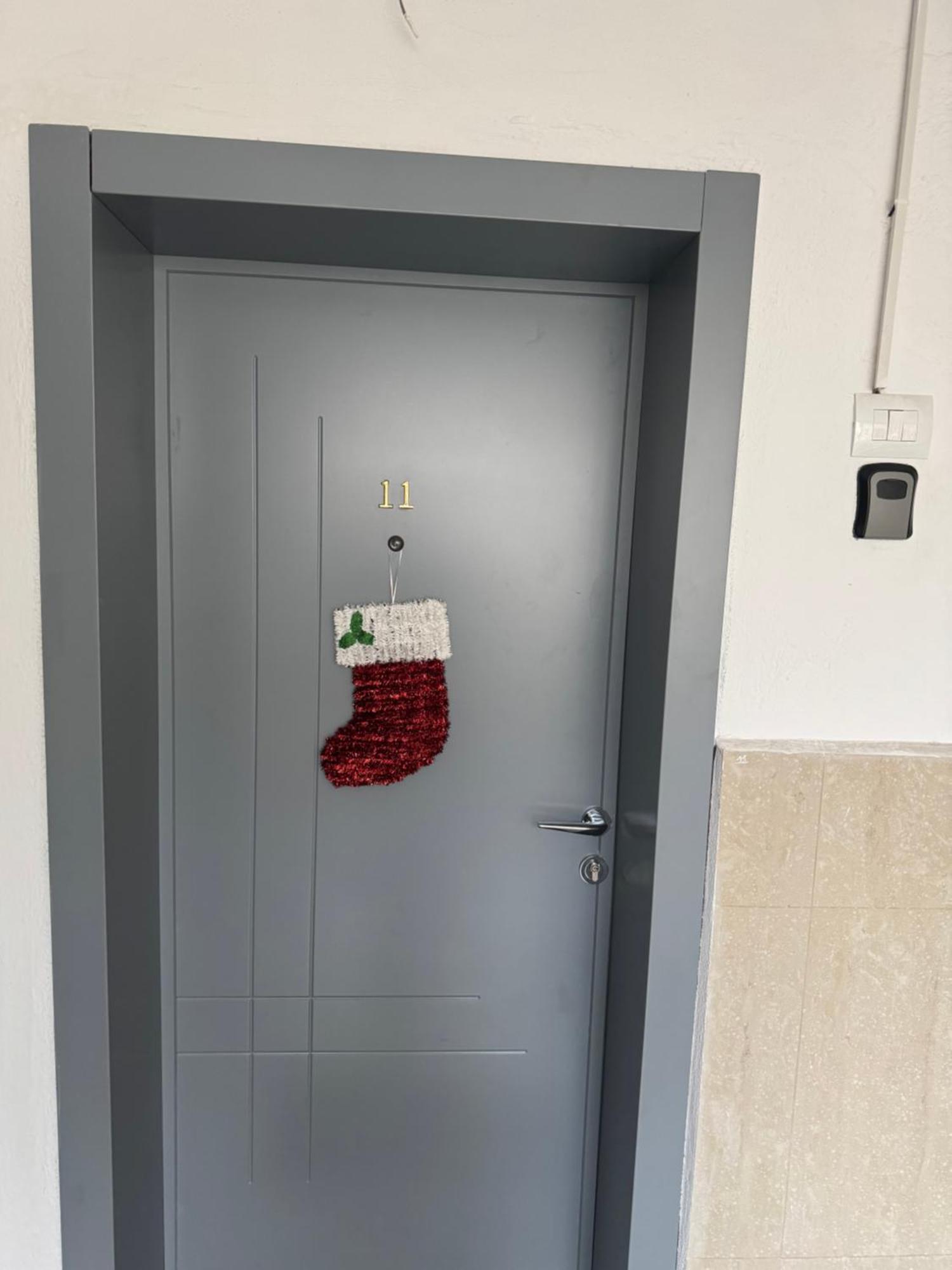 Joyful Apartment Tirana Bagian luar foto